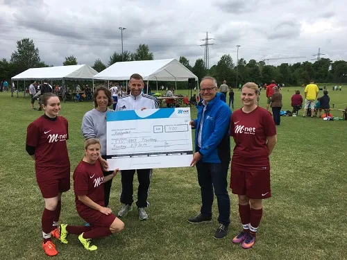 Bild aus dem Bericht 10 Jahre Damen- und Mädchenfußball - ein Jubiläum das gefeiert werden sollte