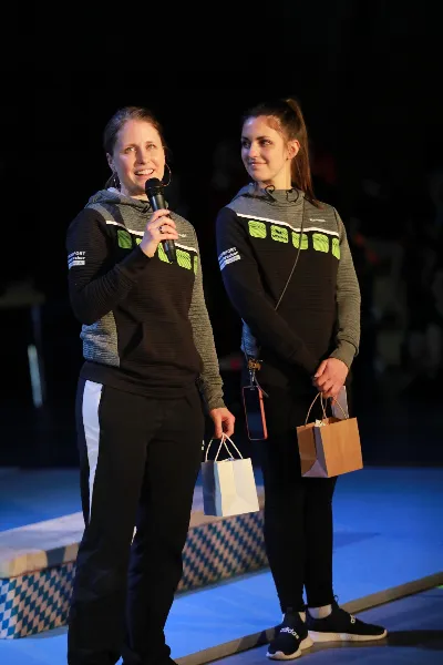 Abmoderation Sabrina Amler und Ramona Folter