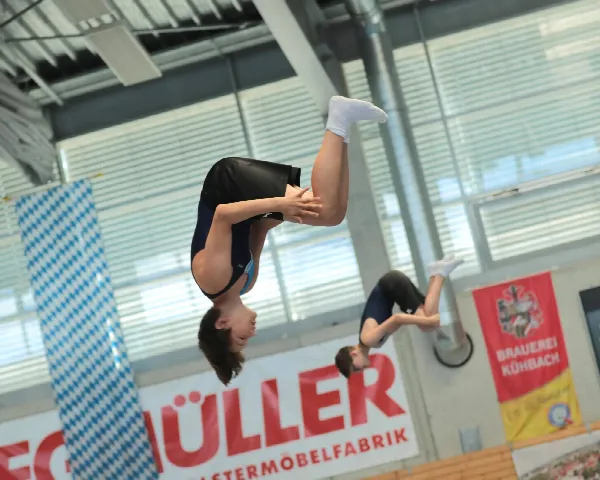 Lukas Häuser und Vincent Klenovsky als einziges männliches Paar des TSV Friedberg erreicht im Jahrgang 12-14 den 3. Platz