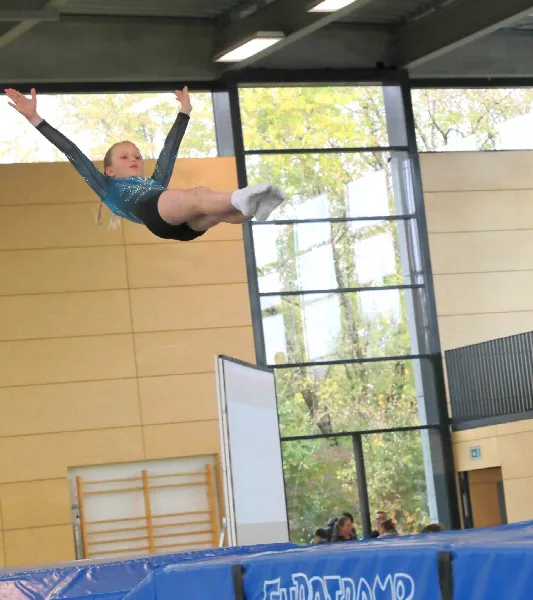 Rang 5 für Amelie Pamer bei den Schwäbischen Meisterschaften Trampolin 2025